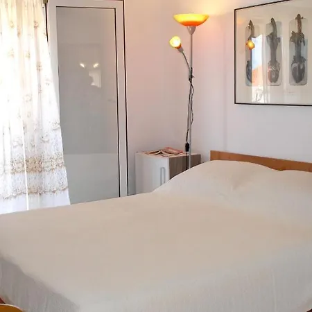 With Parking Space - Diklo, - 5908 Apartament