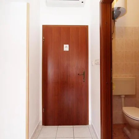 With Parking Space - Diklo, - 5908 Apartament Zadar