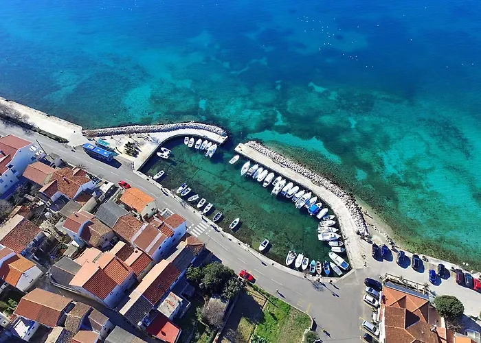 With Parking Space - Diklo, - 5908 Apartamento *