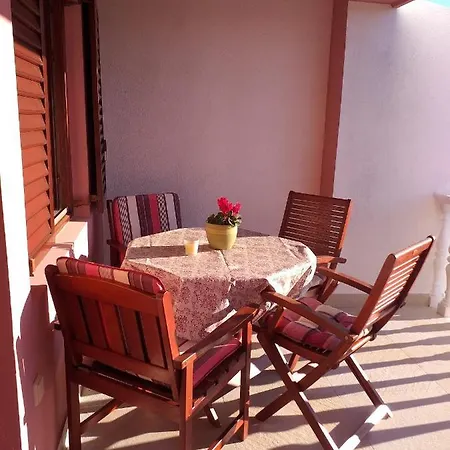 Apartment With Parking Space - Diklo, - 5908 *